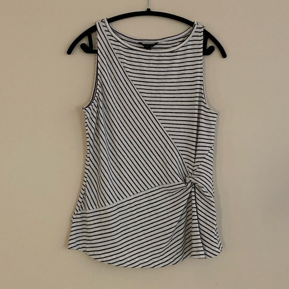 Banana Republic knit striped tank top size medium
